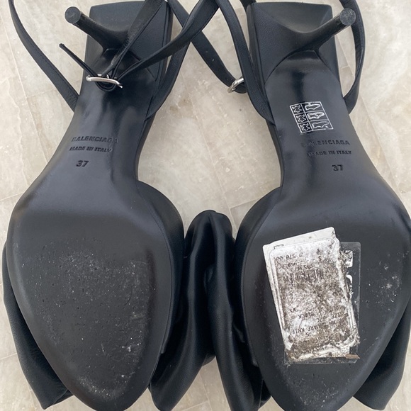 BALENCIAGA fabulously square knife bow heels, size 37 - Picture 7 of 11